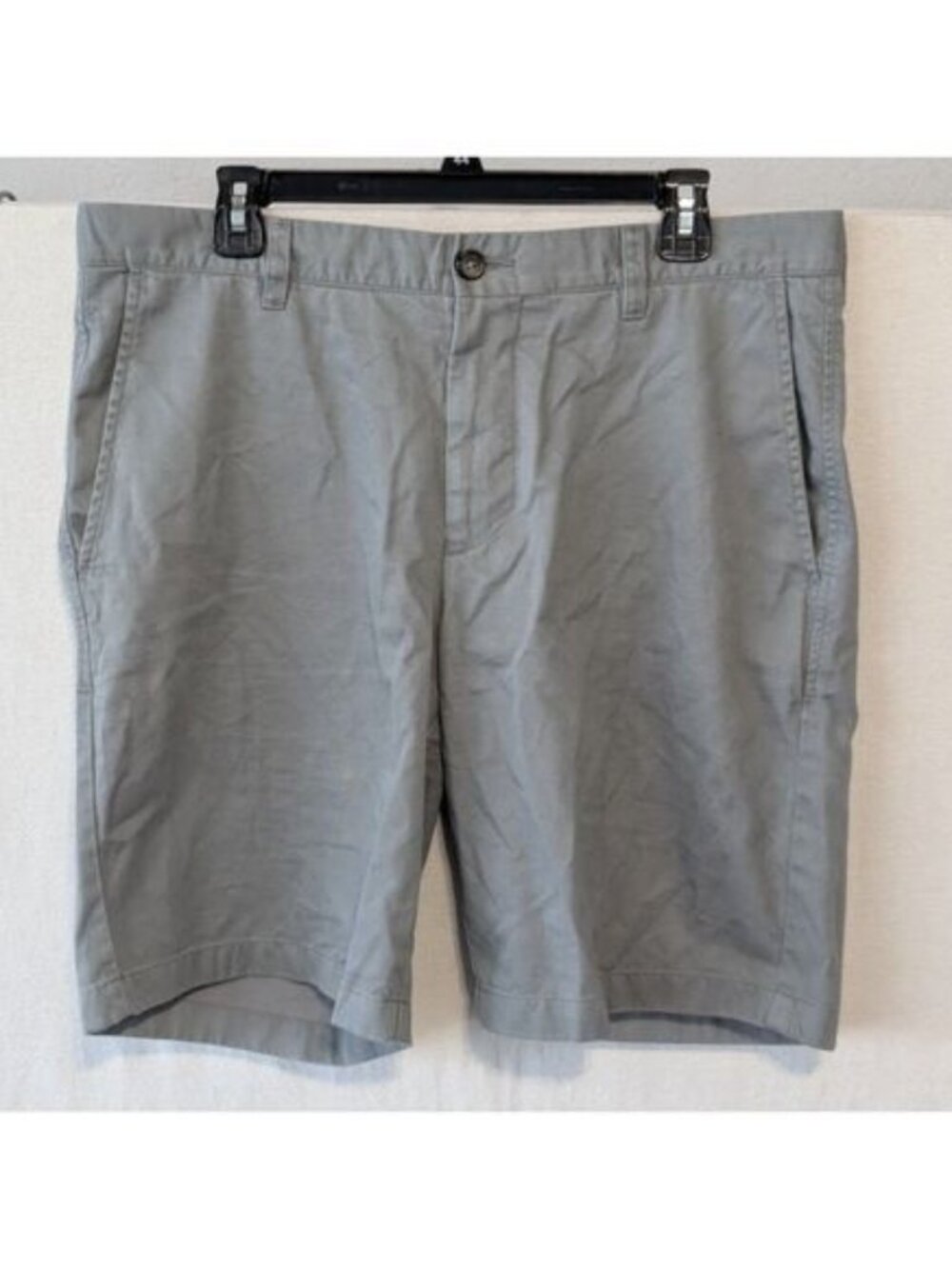 Southern Tide The Skipjack Gray Casual Shorts Men's Size 34